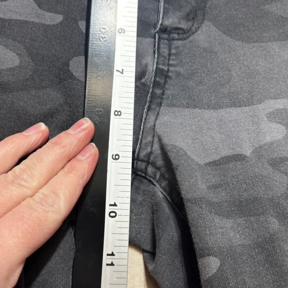 Democracy Ab Technology Dark Camo Skinny Jeans Size 8 Black Gray Zip Pockets - Picture 6 of 9